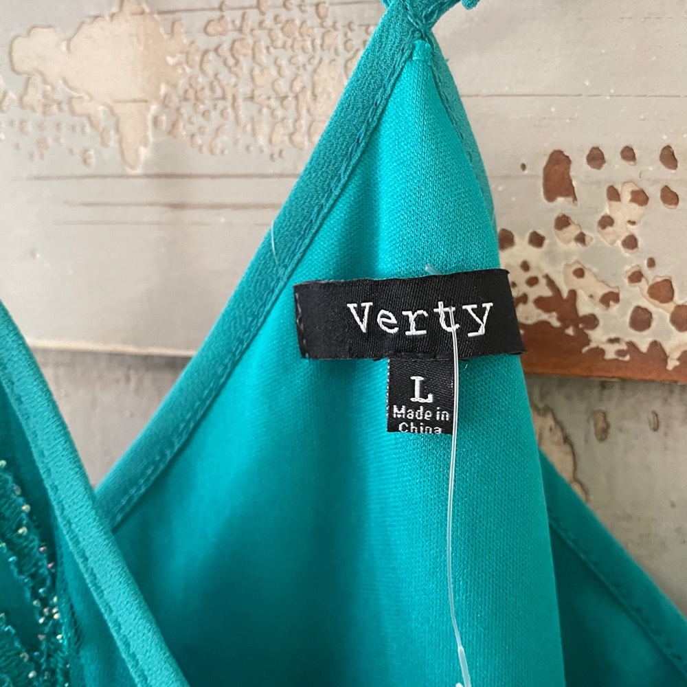 Dress/verty - Picture 3 of 13